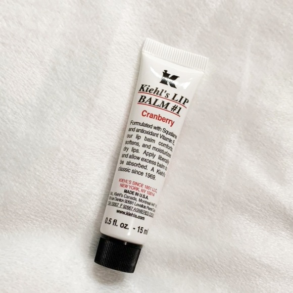 Kiehl's Other - Kiehl's Lip Balm #1 in "Cranberry".